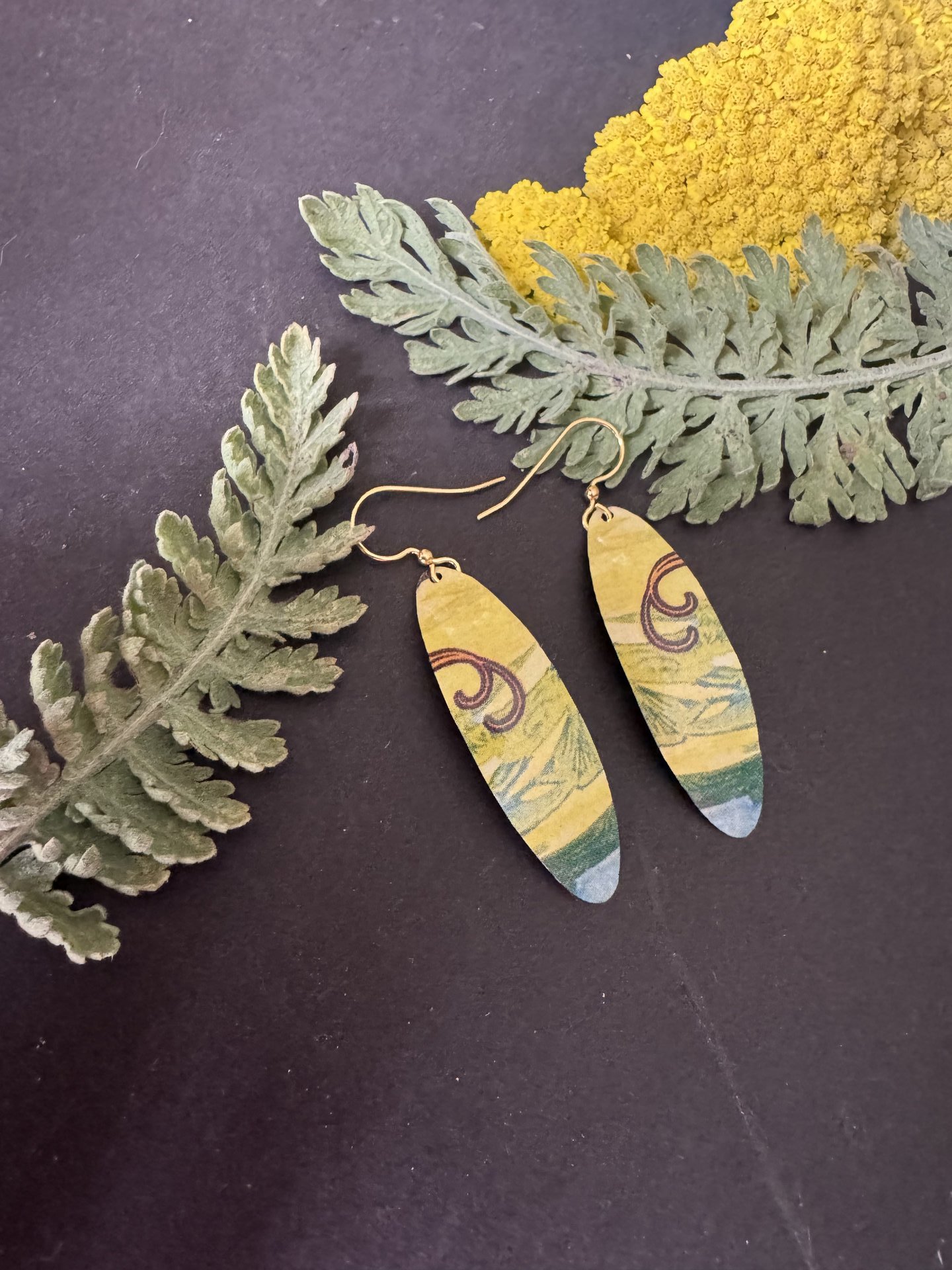Oval Wisp Lefèvre Tin Earrings