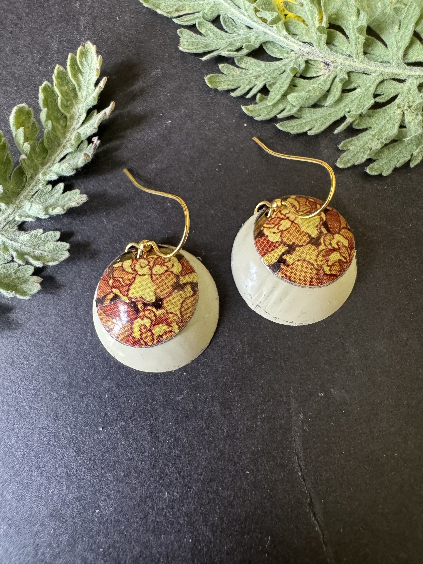Flower Nested Lefèvre Tin Earrings
