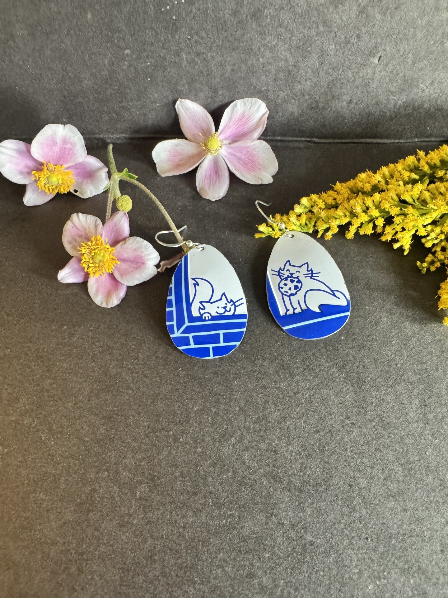 Cookie Cat Levain Tin Earrings